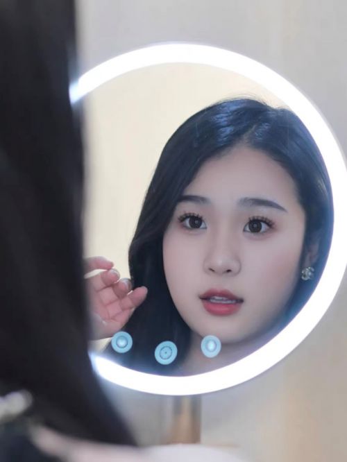 拯救手残党让化妆变得得心应手冰球突破正规网站歌岚美妆镜(图2)