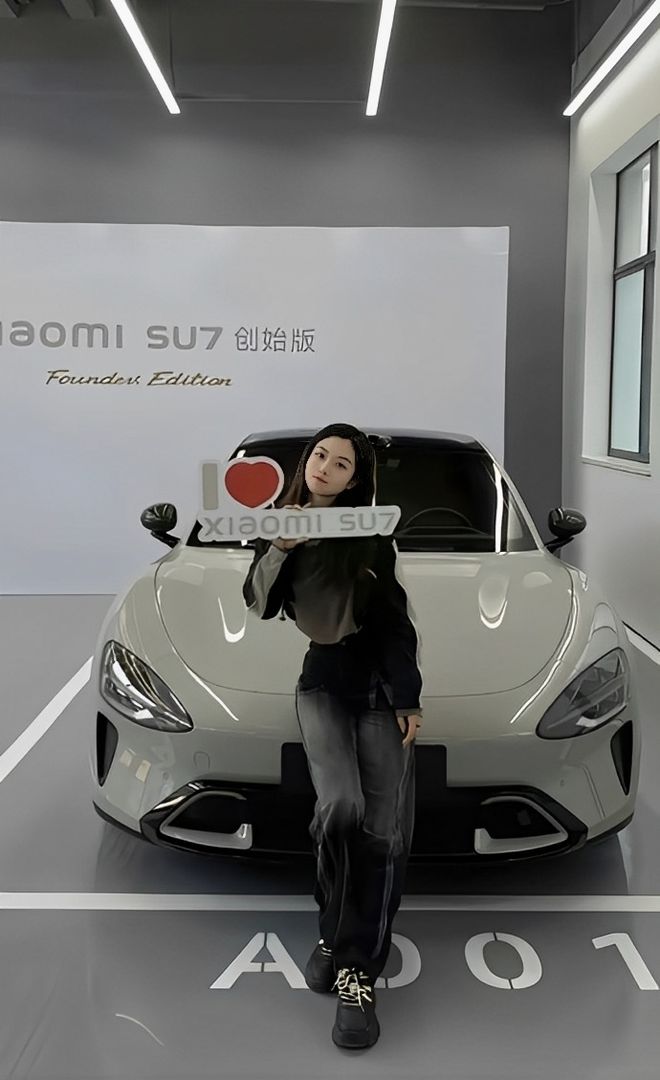 质量都这么高的吗？仙女也就长这样吧冰球突破游戏小米SU7的美女车主(图7)